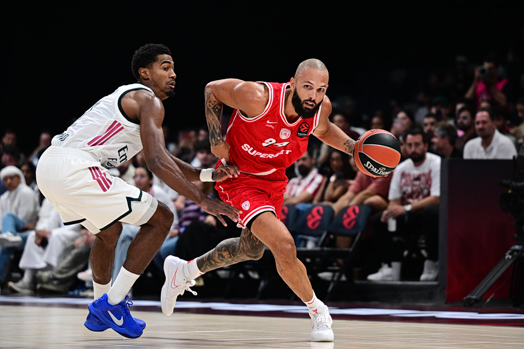 Ολυμπιακός – Ρεάλ 89-93: Ήττα στο φινάλε για τους ερυθρόλευκου στον τελικό του Super Cup της EuroLeague