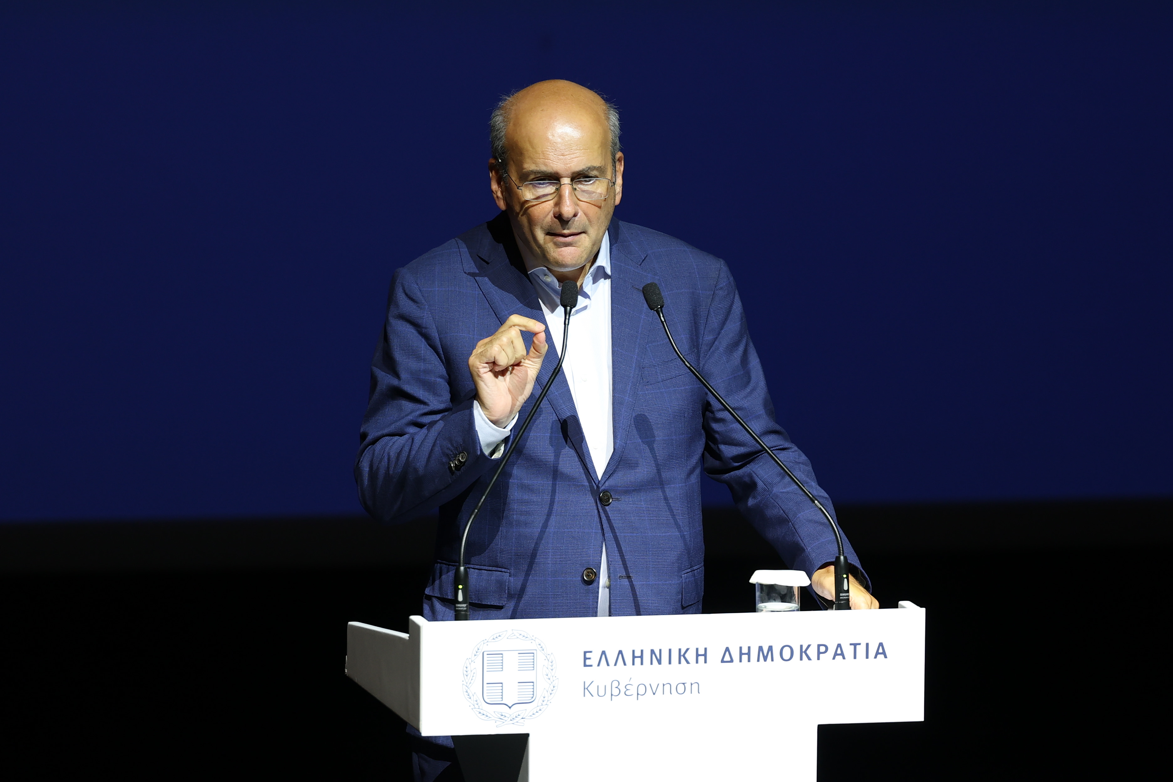 Χατζηδάκης: Στις Βρυξέλλες για την ευρωπαϊκή συμμαχία κατά της γραφειοκρατίας