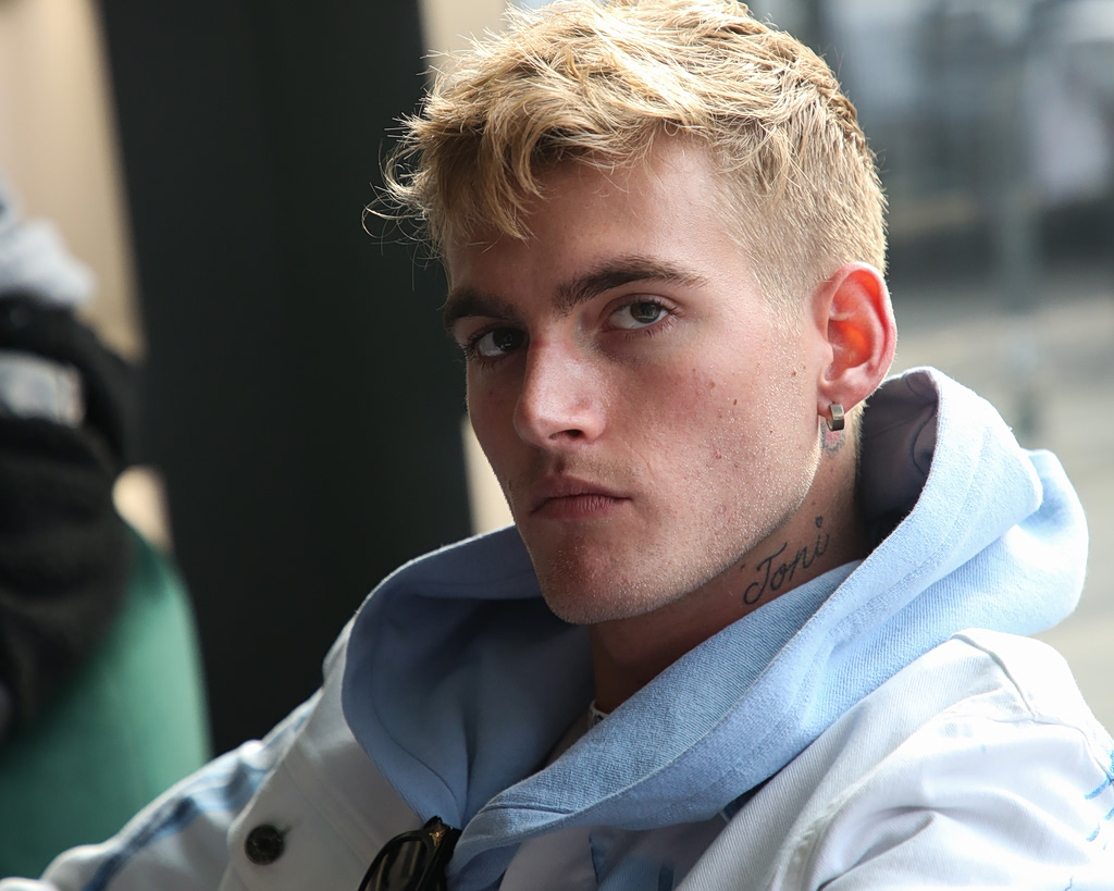 Presley Gerber: Η ζωή πίσω από τη λάμψη και η μάχη του με την ψυχική υγεία | Επικαιρότητα στο PlusTV.gr