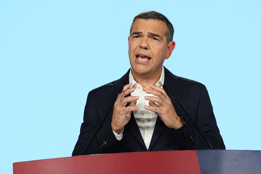 Τσίπρας: «Στόχος να φύγει o Μητσοτάκης, μόνο εγώ μπορώ να κυβερνήσω» | Επικαιρότητα στο LivePress.gr