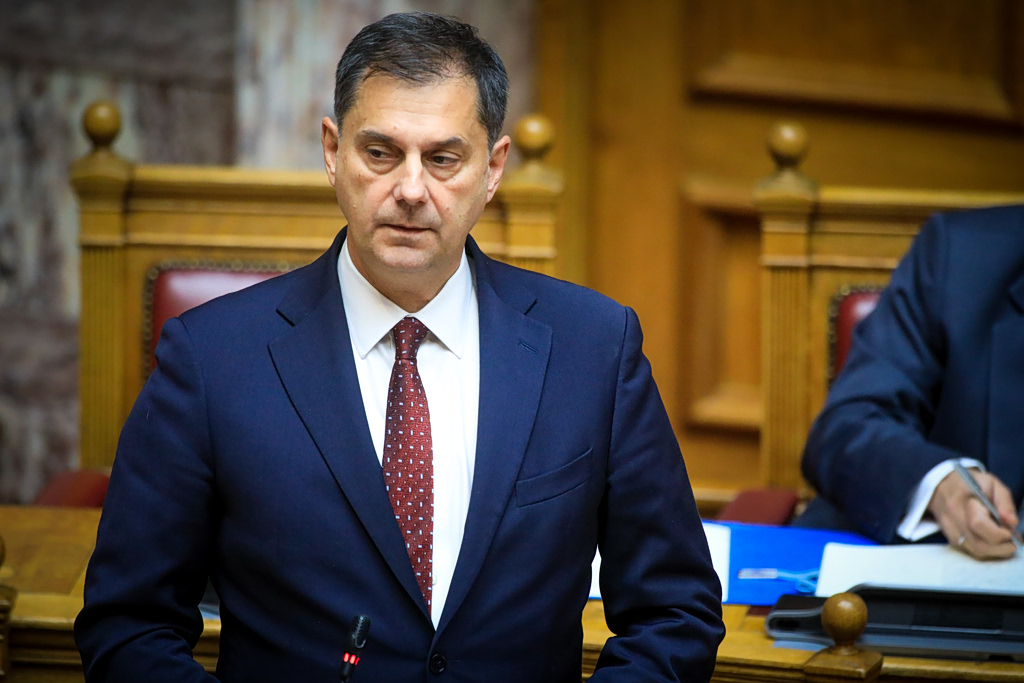 Χάρης Θεοχάρης: «Δεν εννοούσα τους πολίτες» – Η εξήγηση για την αμφιλεγόμενη ατάκα | Επικαιρότητα στο PlusTV.gr
