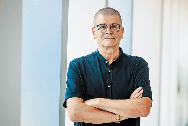 Μίχα Κόβατς: «Απλώς κλείστε τα αναθεματισμένα τα κινητά!»