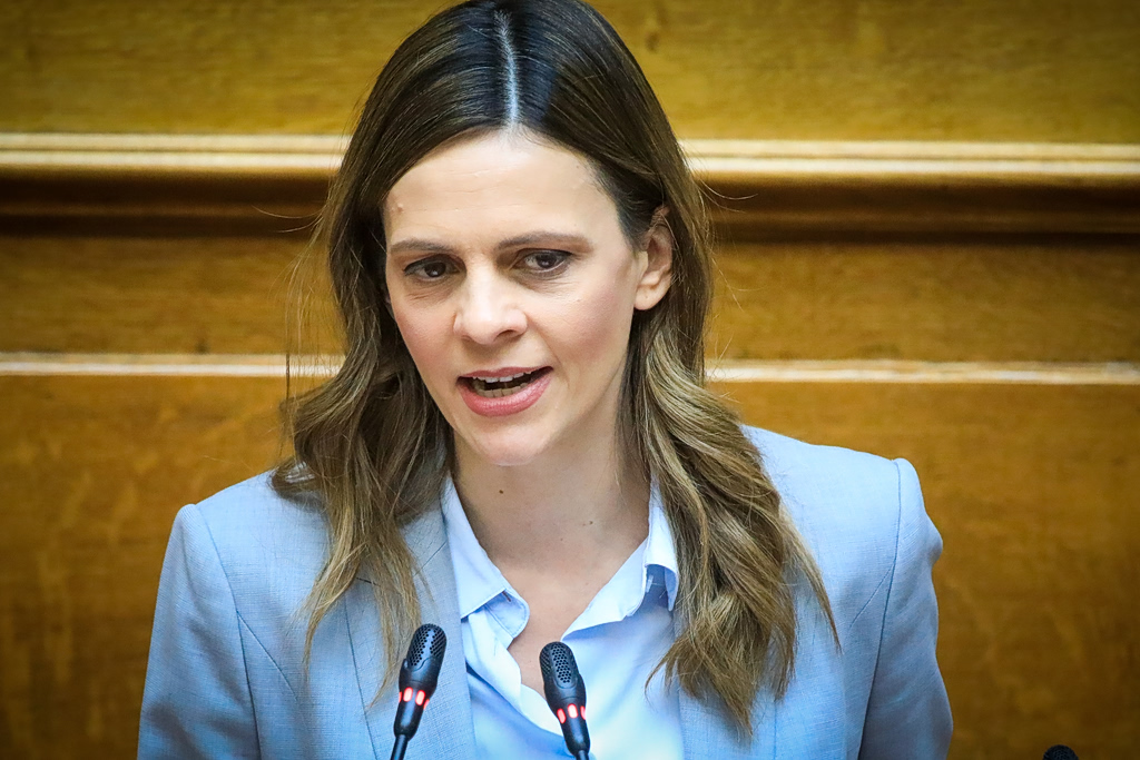 Το άλμα της Αχτσιόγλου προς την ΕΛΑΣ | Επικαιρότητα στο LivePress.gr