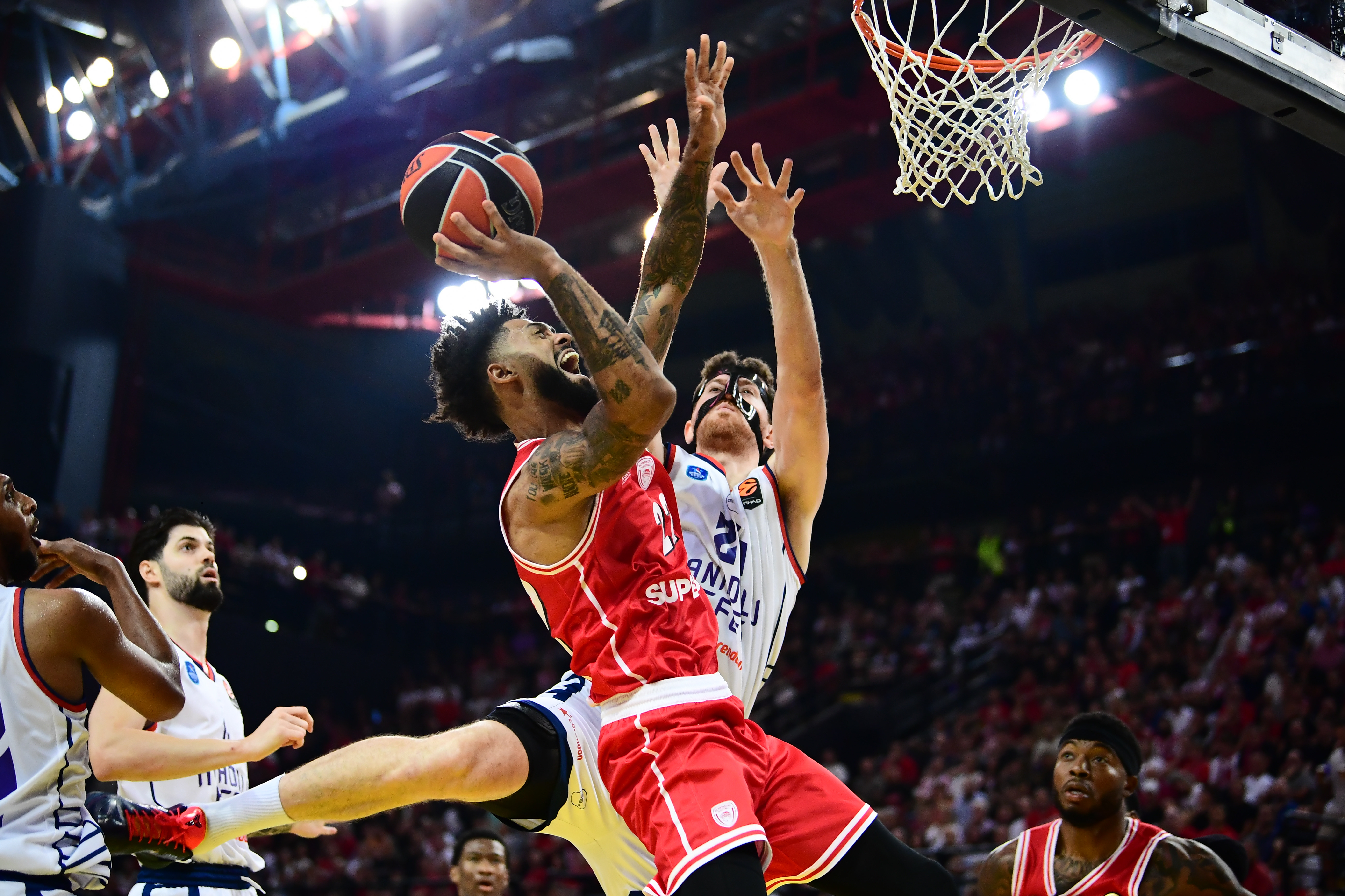 Ολυμπιακός-Αναντολού Εφές 89-66: Ερυθρόλευκος θρίαμβος με εκρηκτικό δεύτερο ημίχρονο