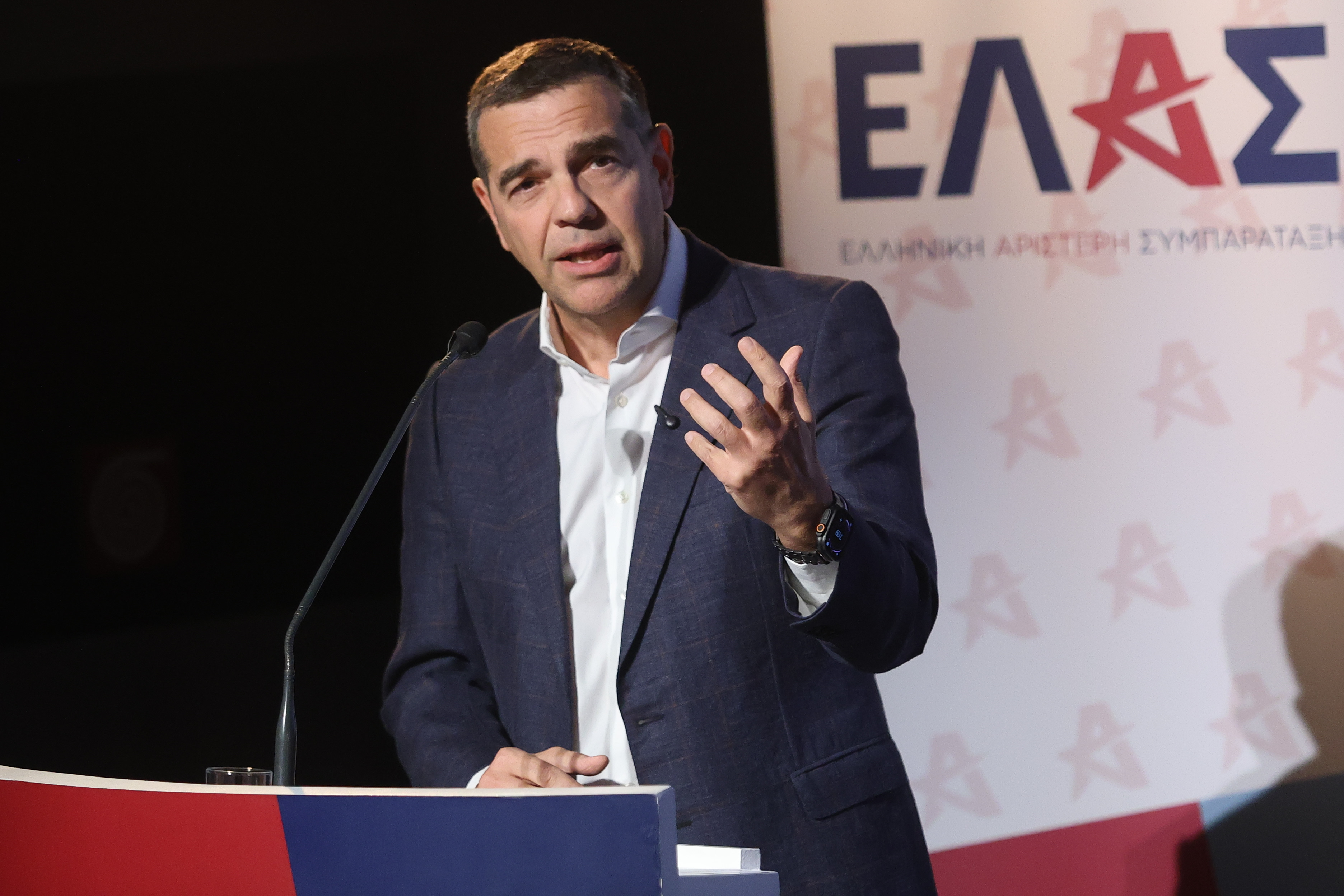Τσίπρας: «Αντίπαλός μου είναι ο Μητσοτάκης, όχι ο Ανδρουλάκης»
