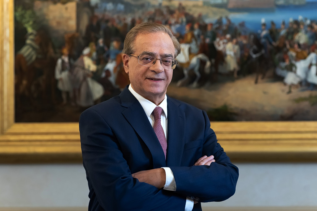 Γκίκας Χαρδούβελης: Πώς ο Μίνως Ζομπανάκης άλλαξε την παγκόσμια τραπεζική | Επικαιρότητα στο LivePress.gr