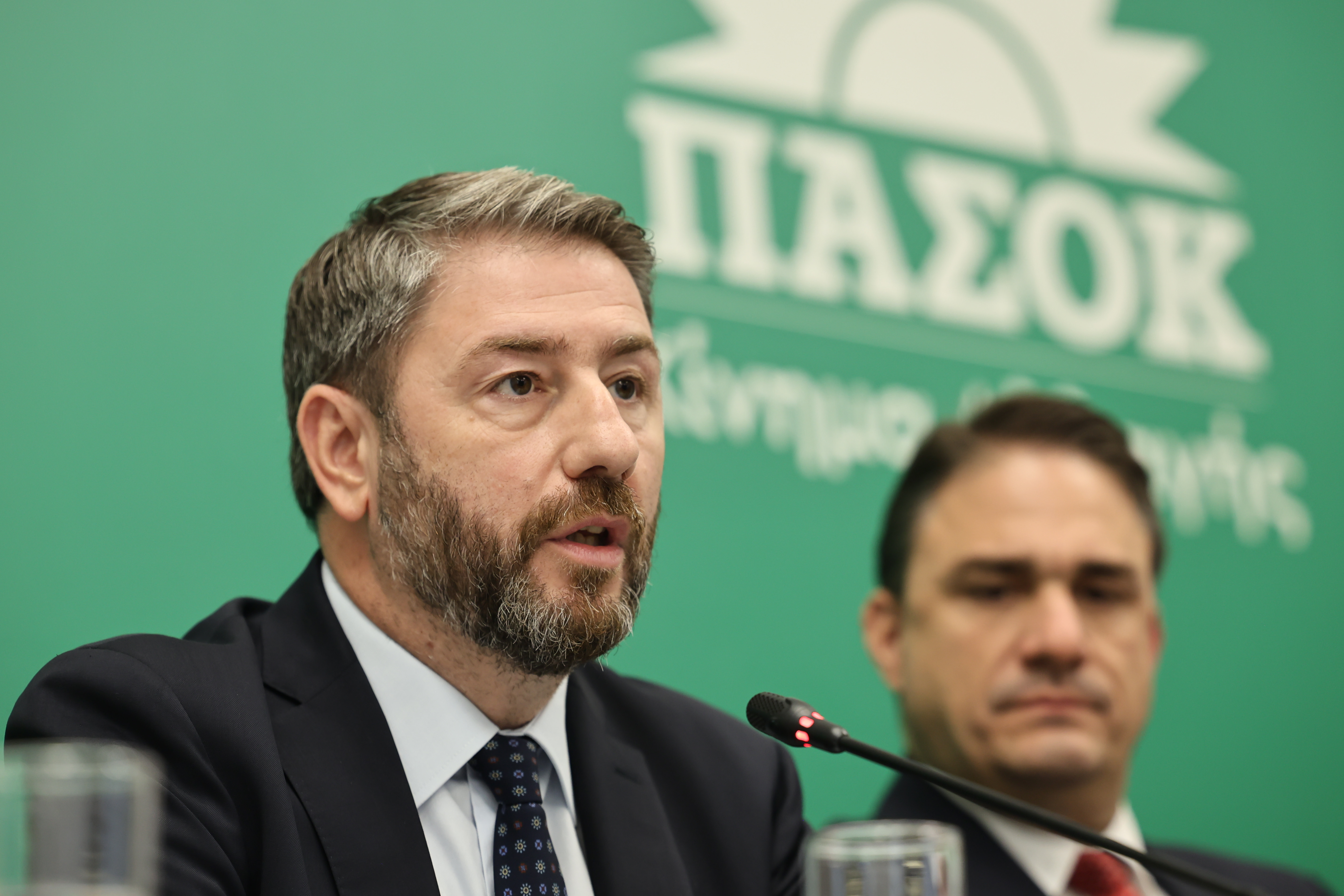 Γιατί ο Ανδρουλάκης δε συνάντησε ποτέ την Γκιλφόιλ - Το παρασκήνιο, οι «σκιές» και η απάντηση σε Τσίπρα