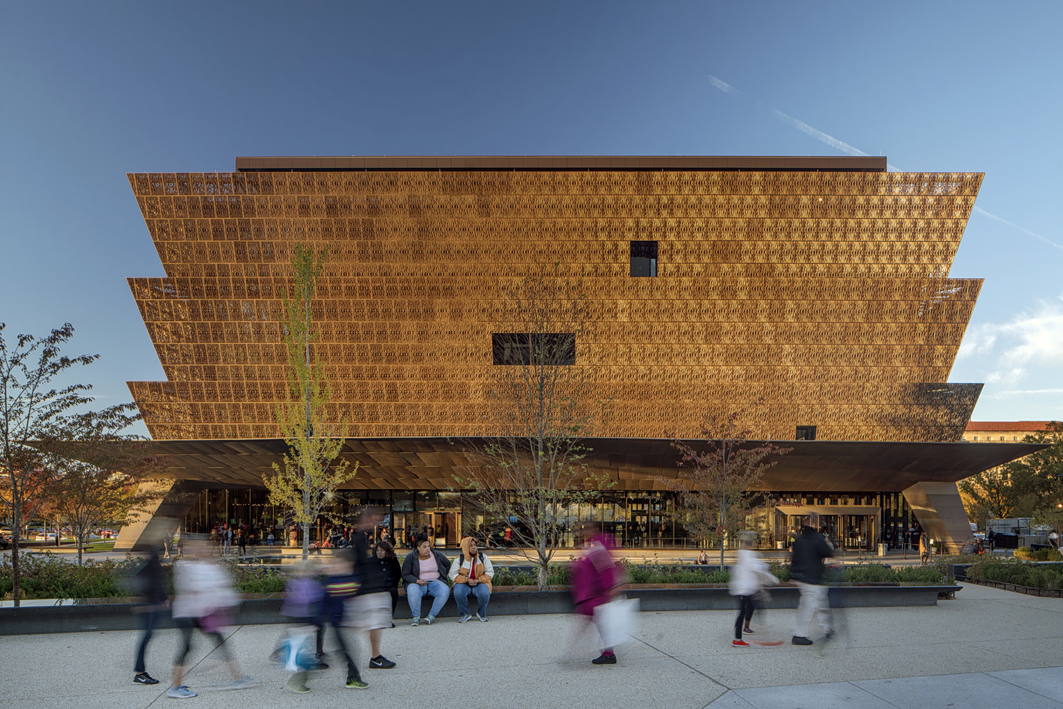 David Adjaye: «Κάθε καλός αρχιτέκτονας περνά πολύ χρόνο προσπαθώντας να κατανοήσει τον κόσμο»