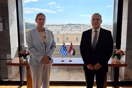 Ελλάδα – Αίγυπτος: Κοινή γραμμή για τη Λιβύη με έμφαση στο Διεθνές Δίκαιο και την UNCLOS