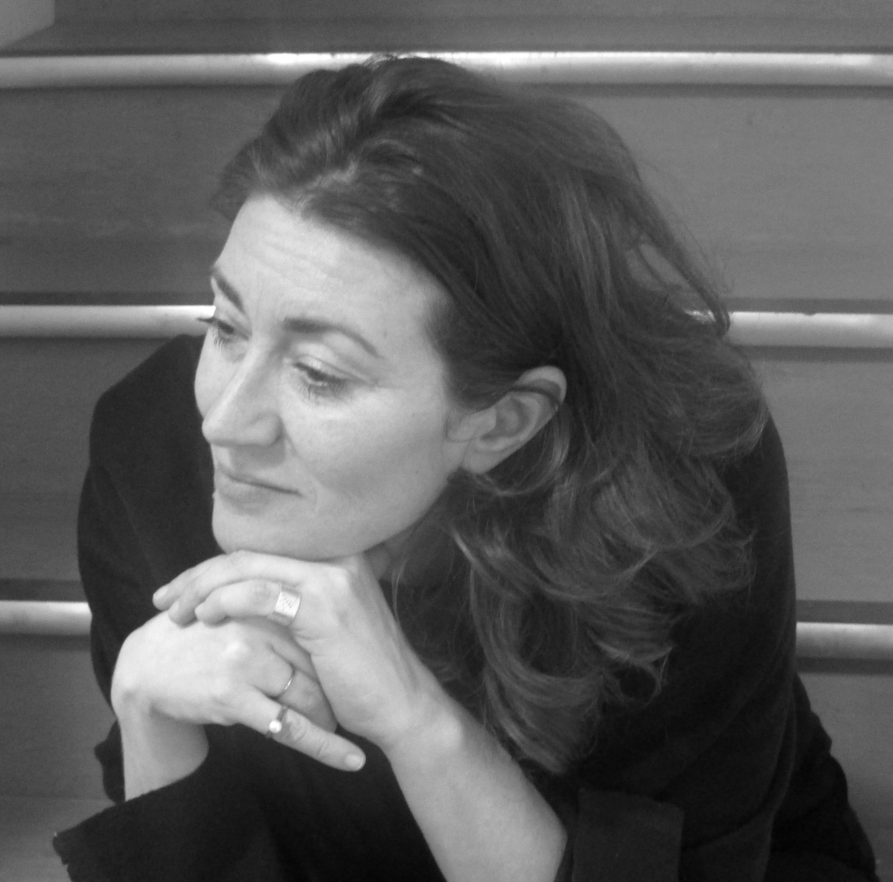 «Γοητεία, δυστυχώς, καμία»: Η Μαργαρίτα Μυρογιάννη μπήκε στα «σπίτια με τα κορίτσια» της Αθήνας