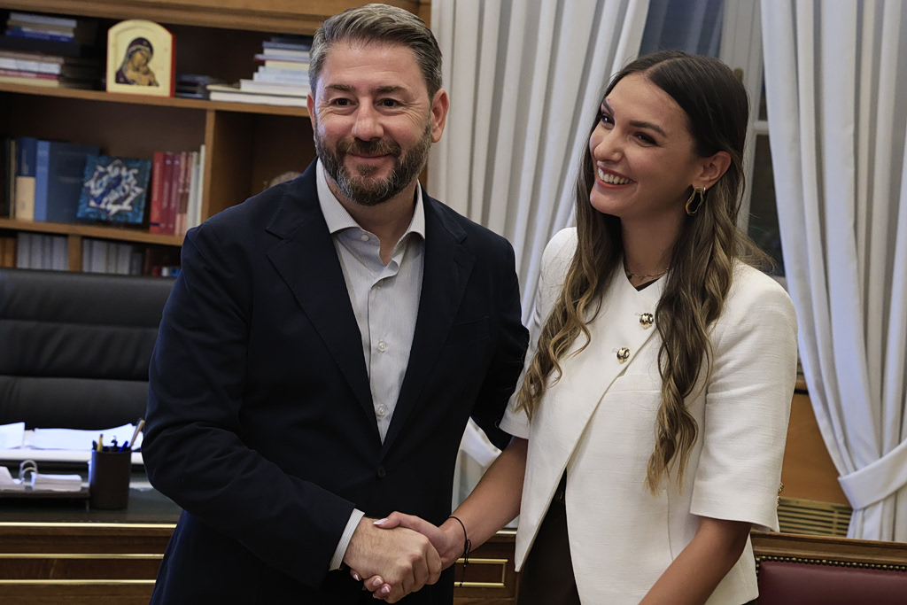 Στην ΚΟ του ΠαΣοΚ η Μυρτώ Κοροβέση – Ανοιχτό το ενδεχόμενο νέων προσθηκών | Επικαιρότητα στο LivePress.gr
