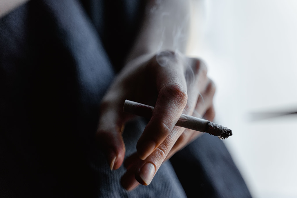 Εγκεφαλικό πριν τα 55: Μήπως φταίει η κάνναβη; Τι αποκαλύπτουν νέες μελέτες | Επικαιρότητα στο PlusTV.gr