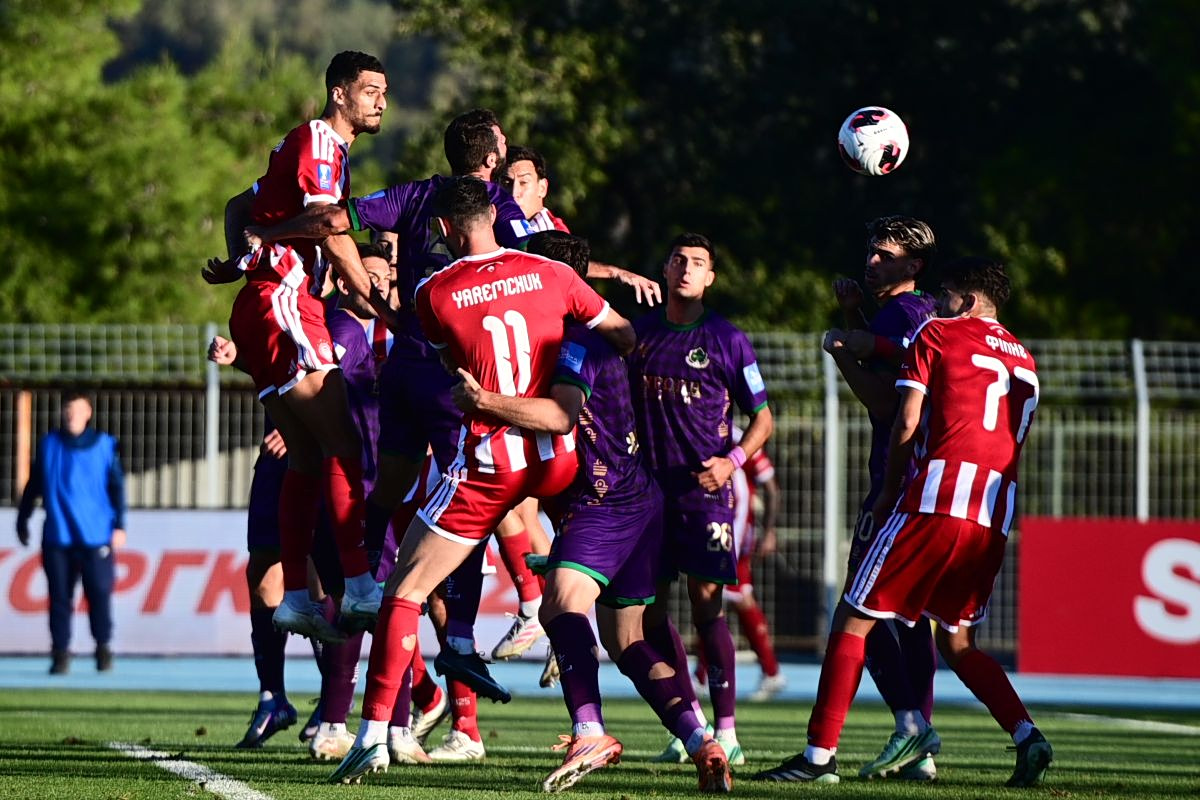 Μαρκό - Ολυμπιακός 0-2: Άνετο διπλό με Σάλιακα και Κάρμο