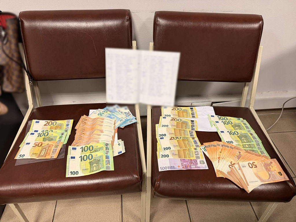 Απάτη με ΜΚΟ: Εκβίασαν μητέρα παιδιού με καρκίνο – Οι διάσημοι δωρητές και τα εκατομμύρια | Επικαιρότητα στο PlusTV.gr