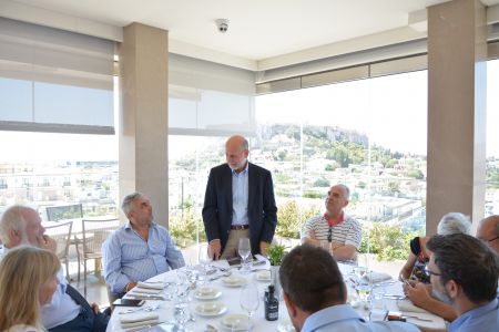 Εξόρυξη: Ενας γίγαντας εν υπνώσει