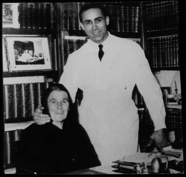 Το πανεπιστήμιο Αθηνών τιμά τον γιατρό Γρηγόρη Λαμπράκη