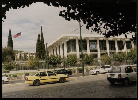 Πυρκαγιά σε υπόγειο της αμερικανικής πρεσβείας στην Αθήνα