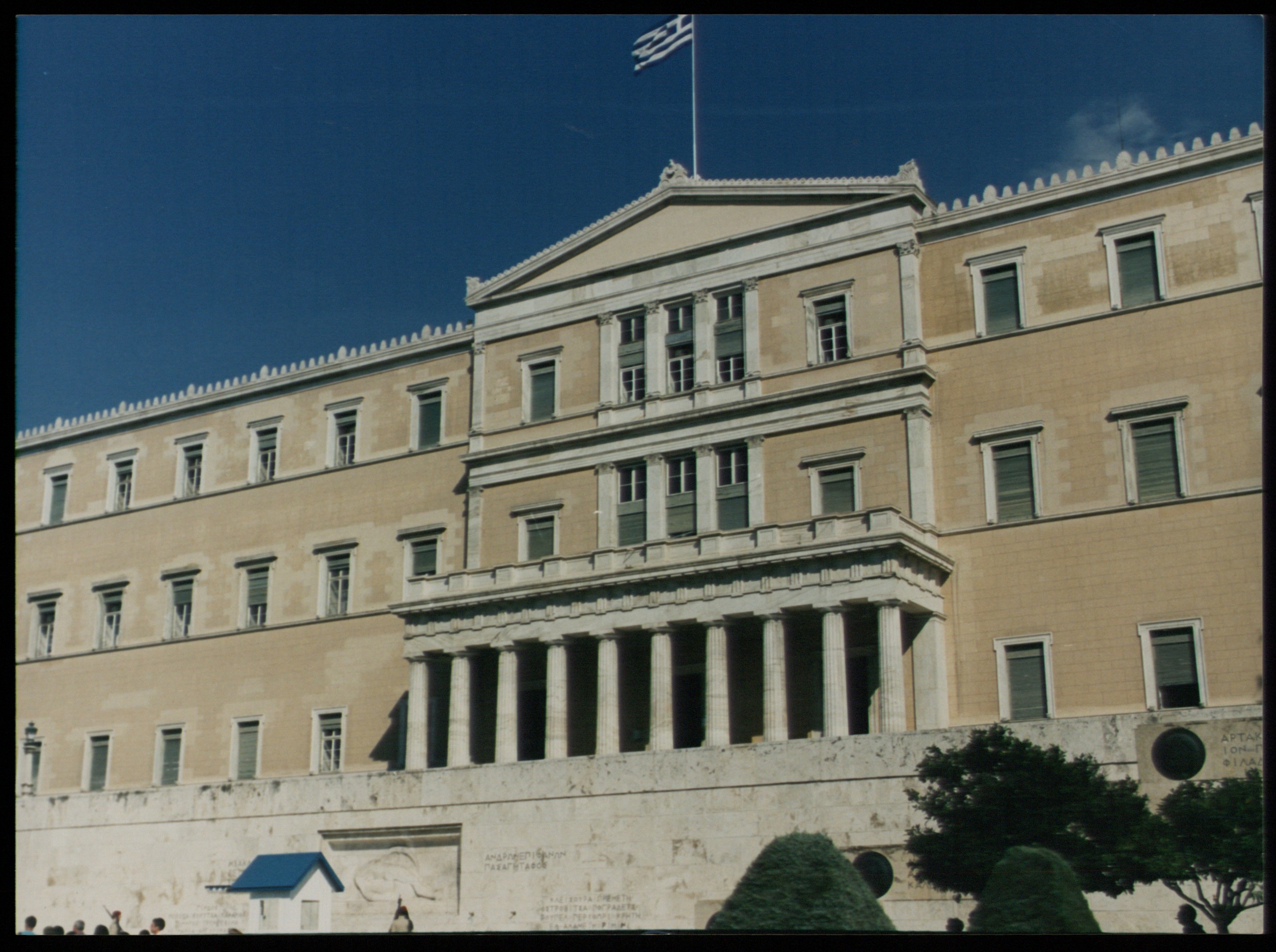 Διεθνή ΜΜΕ: «Συμφωνία με τον διάβολο» η συγκυβέρνηση ΣΥΡΙΖΑ – ΑΝΕΛ