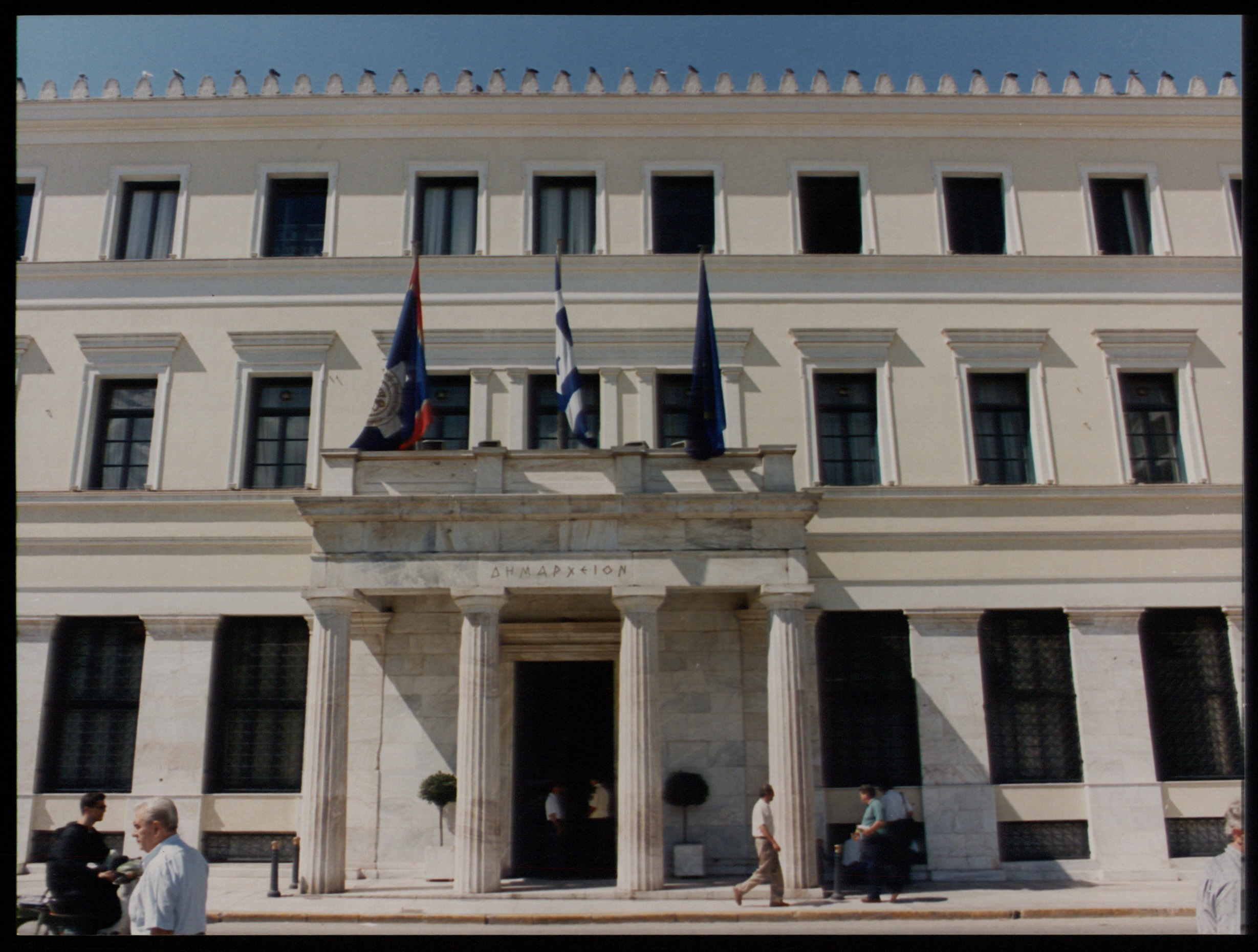 Περίεργη «έκρηξη» ετεροχρονισμένων γεννήσεων στο ληξιαρχείο Αθήνας