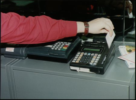 Πιέσεις για μπλοκάρισμα Ρωσίας και Ισραήλ δέχθηκε το Swift