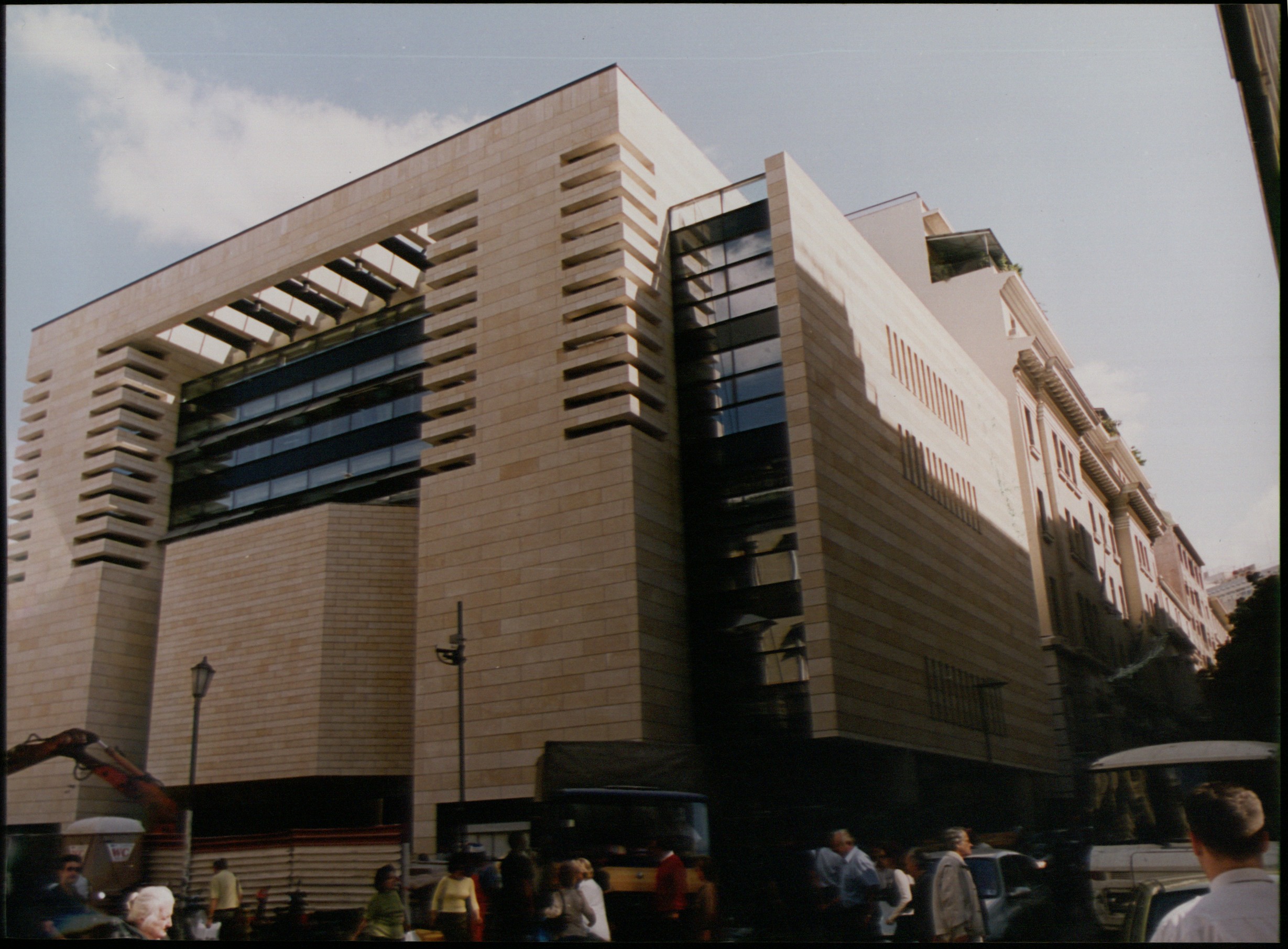 Σε μεγάλη αύξηση κεφαλαίου προχωρά η Εθνική Τράπεζα